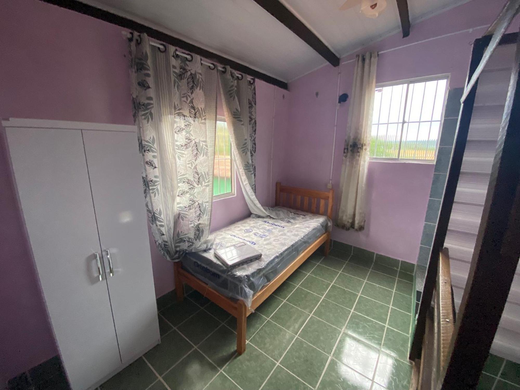 לנסויס Multiverso Hostel מראה חיצוני תמונה